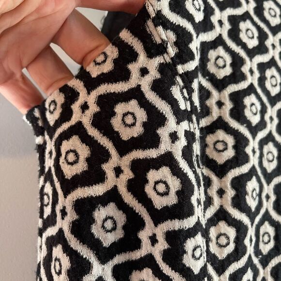 Cynthia Rowley Sleeveless Fit & Flare Textured Floral Geometric Dress || SZ XS - Picture 9 of 13